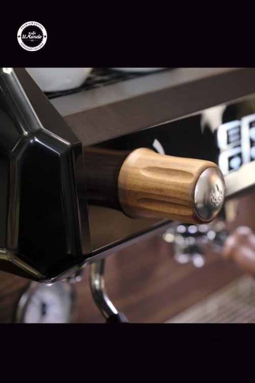 Włoski ekspres do kawy 2-grupowy – model premium dla gastronomii.jpg
